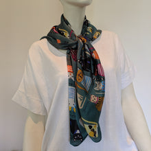 Load image into Gallery viewer, Cat Scarf Green

