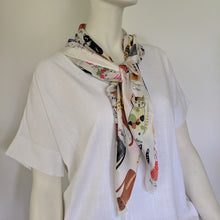 Load image into Gallery viewer, Cat Scarf White
