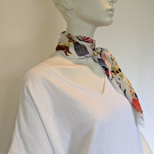 Load image into Gallery viewer, Cat Scarf White
